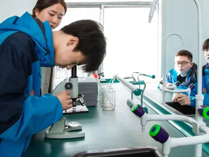 吴堡化学实验室